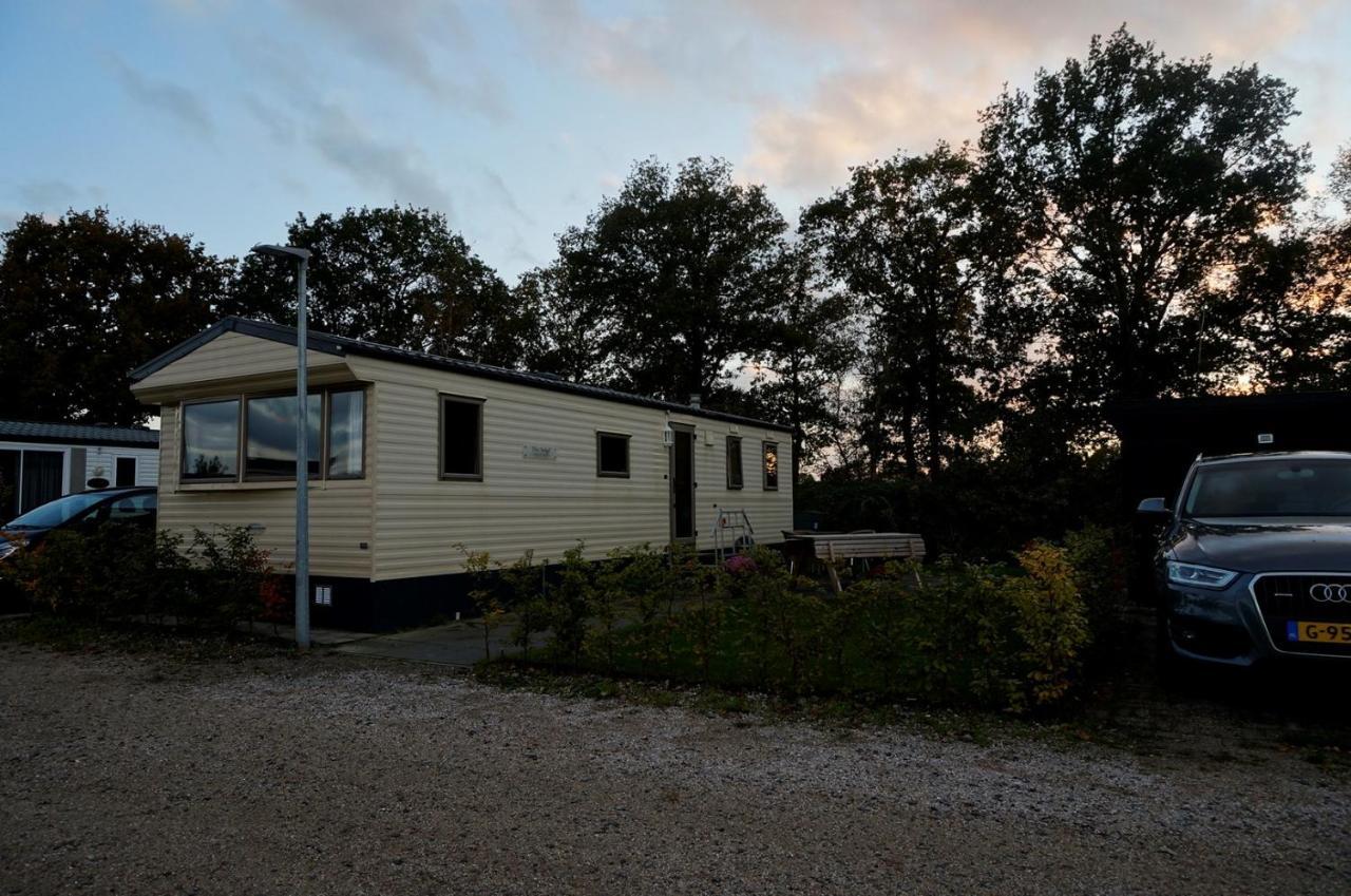 Weerribben Chalets Hotell Paasloo Exteriör bild