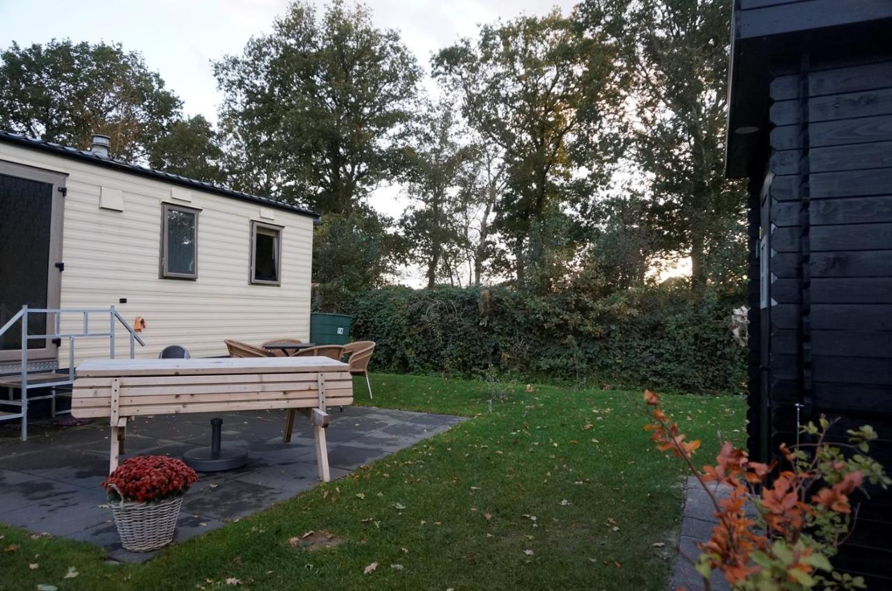 Weerribben Chalets Hotell Paasloo Exteriör bild