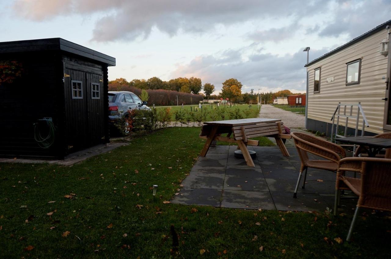 Weerribben Chalets Hotell Paasloo Exteriör bild