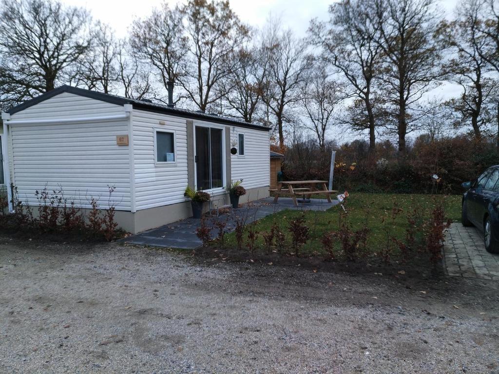 Weerribben Chalets Hotell Paasloo Exteriör bild