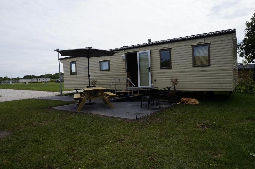 Weerribben Chalets Hotell Paasloo Exteriör bild